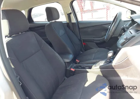 2016 Ford Focus Se из США, поврежденный, VIN 1FADP3K22GL283402